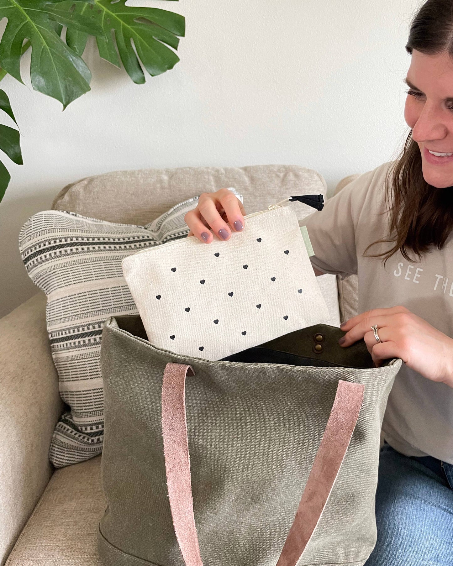 Hearts Zipper Pouch