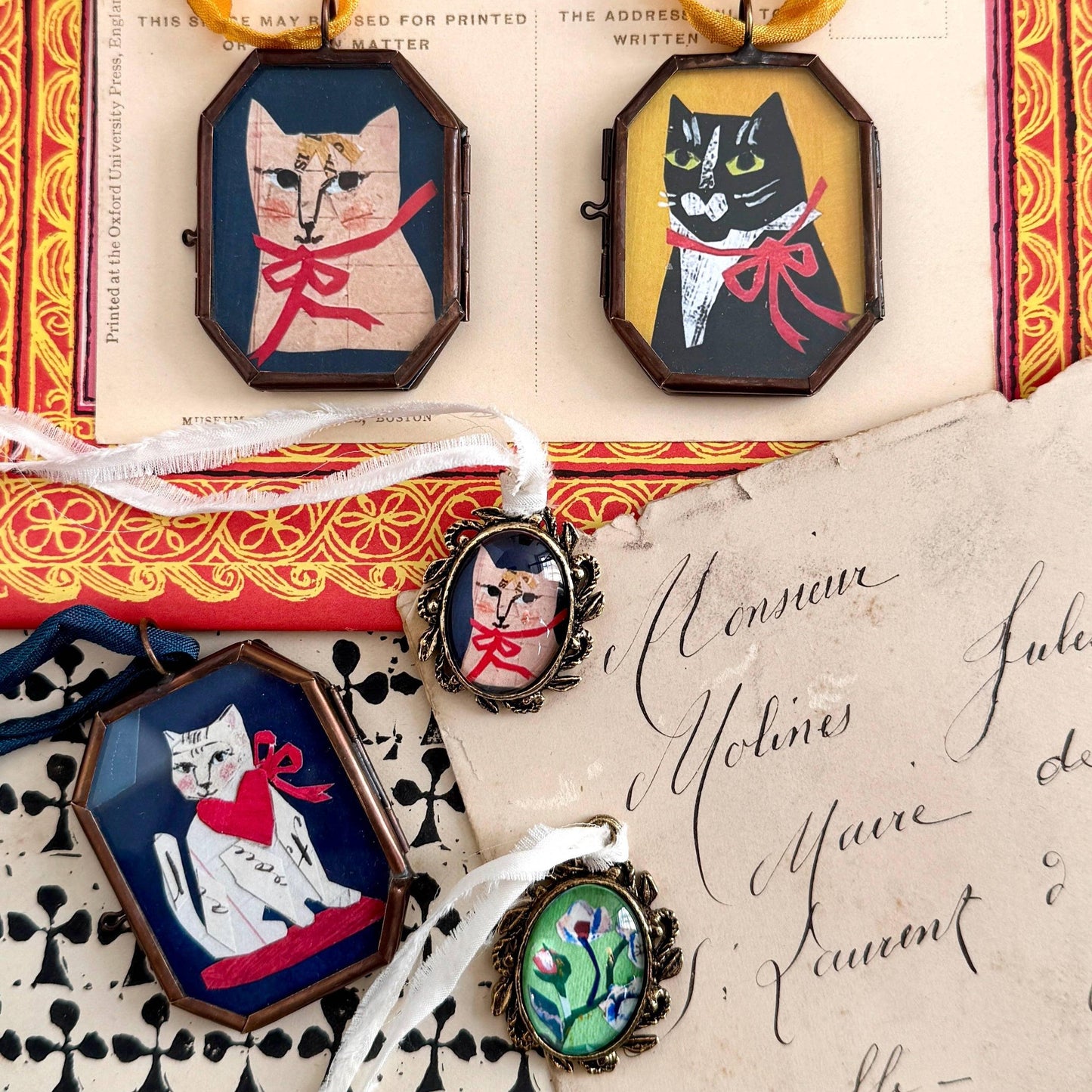 Kitty Love ~ Art Ornament
