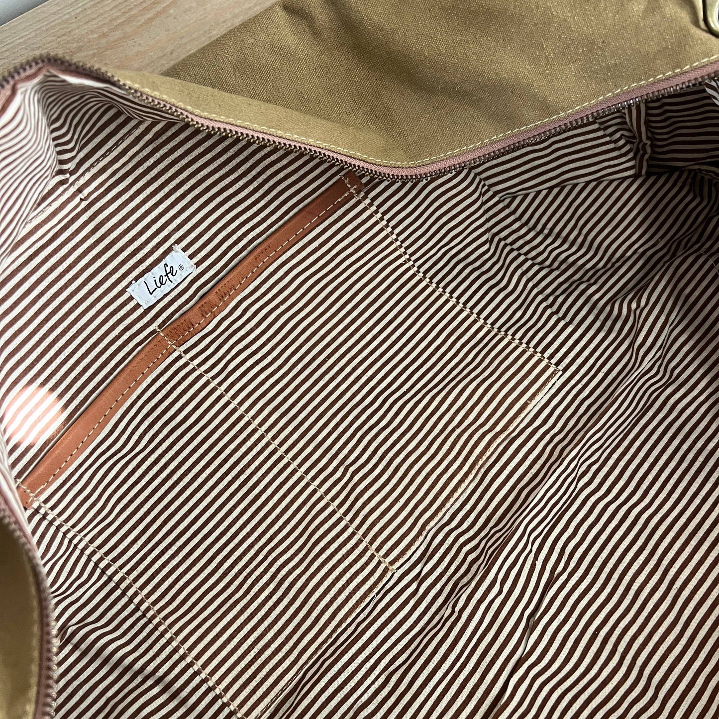 Vintage Yoga/Gym Bag (White Heart)