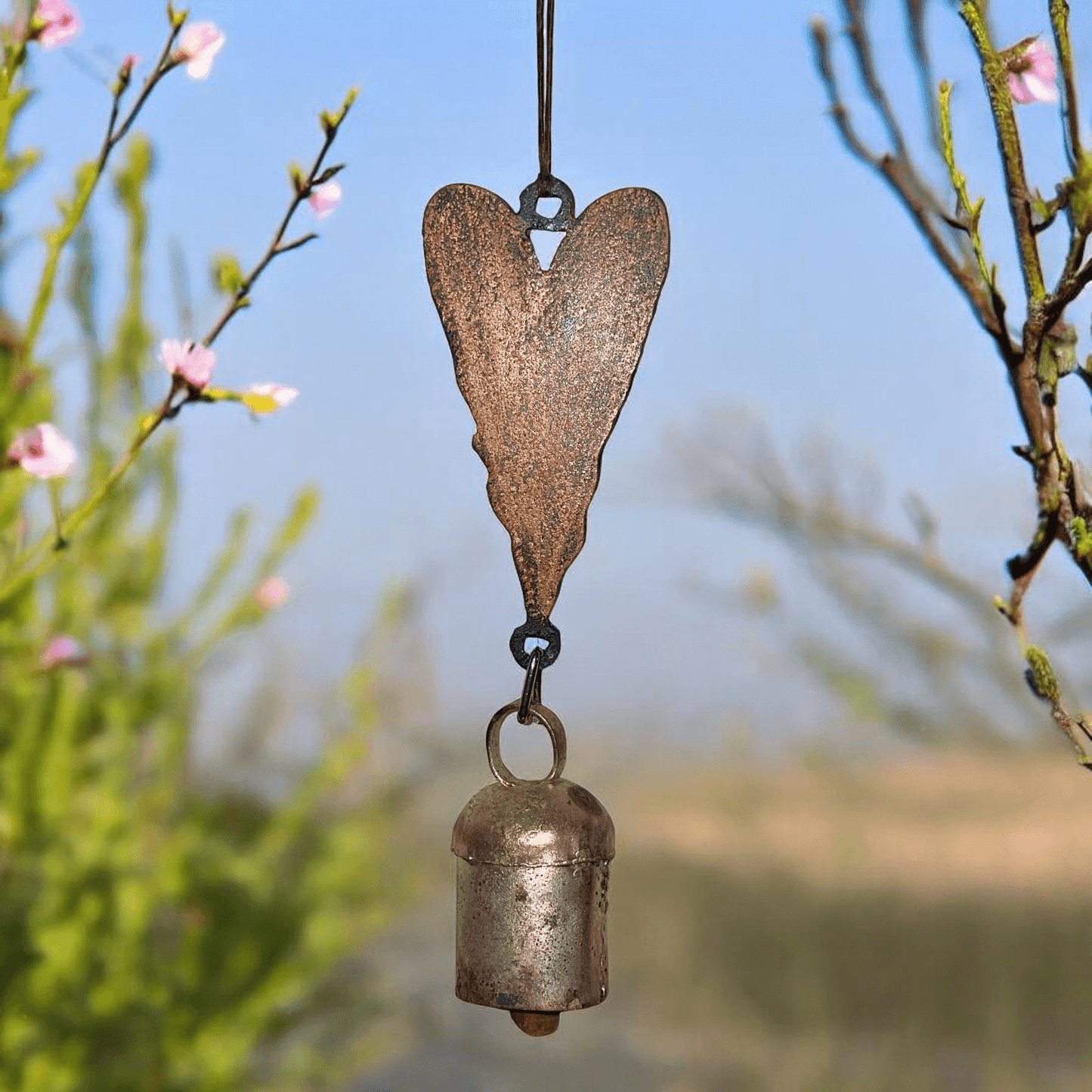 Retro Heart Wind Chimes