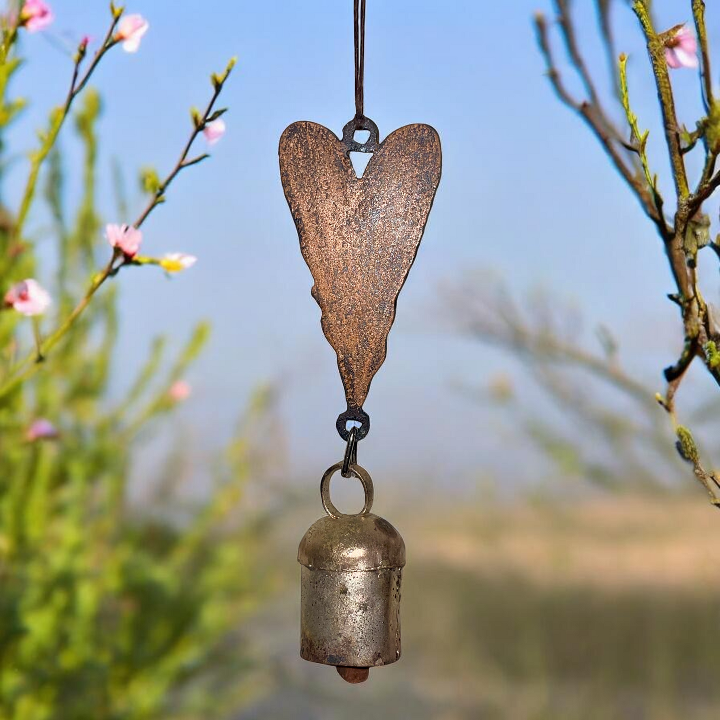 Retro Heart Wind Chimes