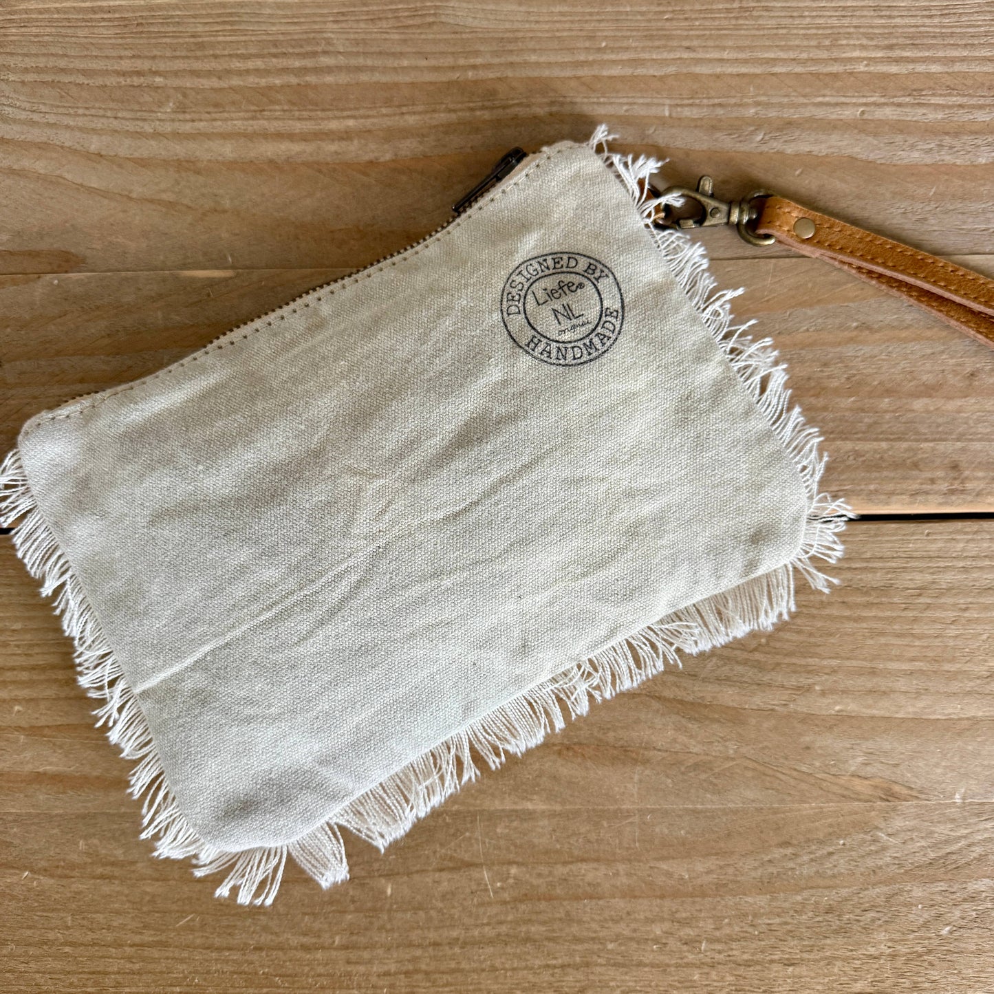 Heart Vintage Canvas Clutch (Aqua)