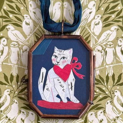 Kitty Love ~ Art Locket Ornament