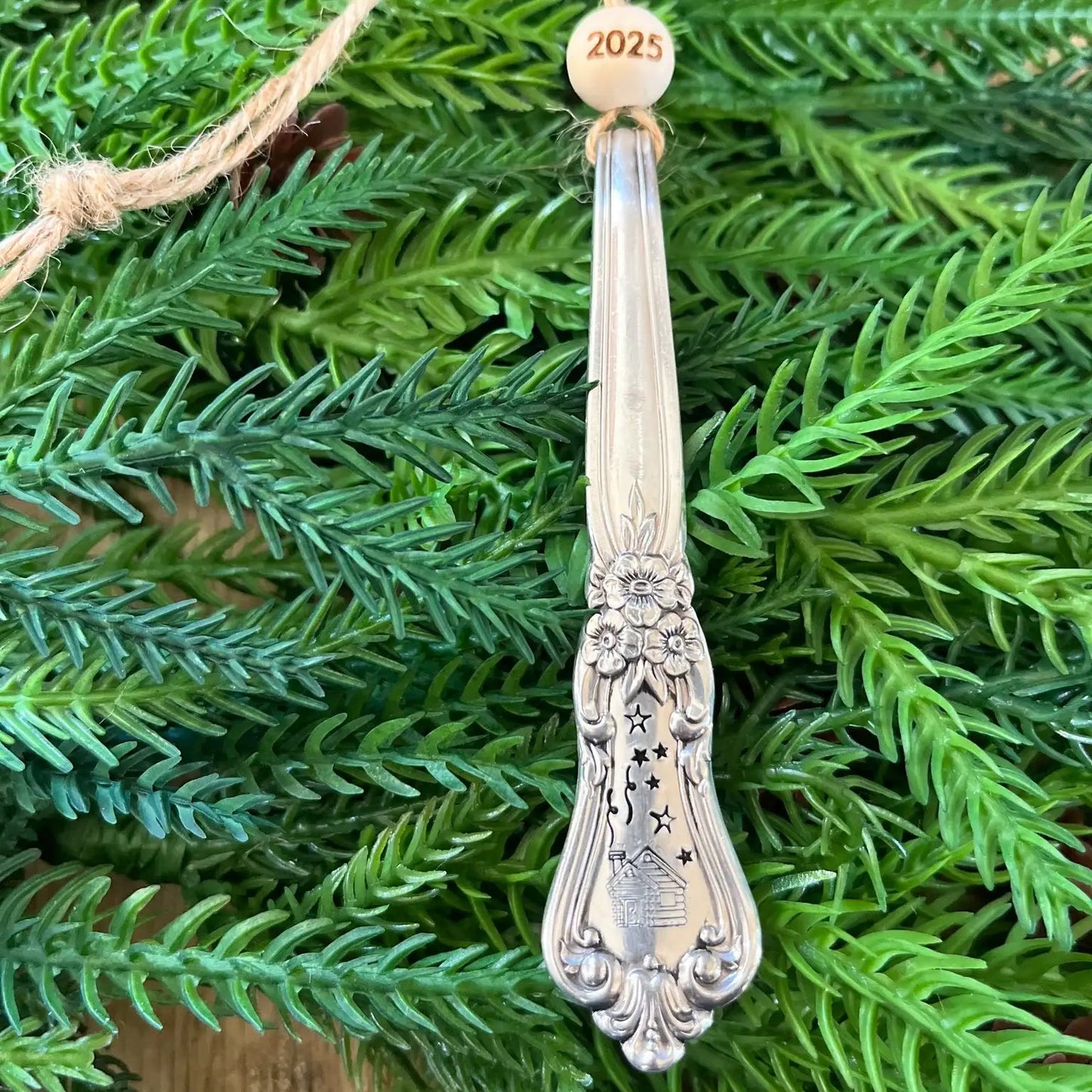 Vintage Christmas Ornament Set (5)