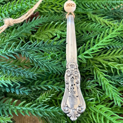 Vintage Christmas Ornament Set (5)