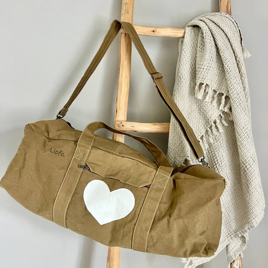 Vintage Yoga/Gym Bag (White Heart)