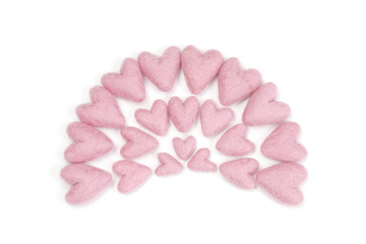 Felt Hearts Pastel Pink 4 cm