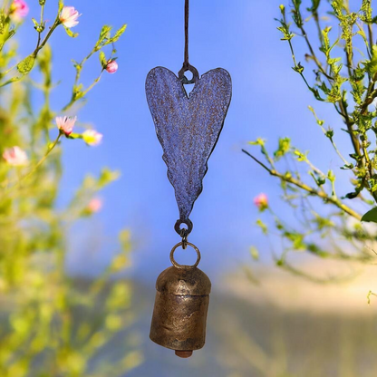 Retro Heart Wind Chimes