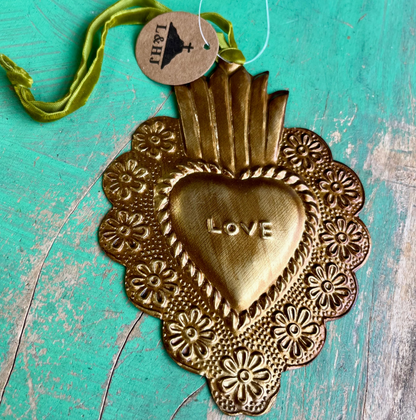 Love Tin Sacred Hearts
